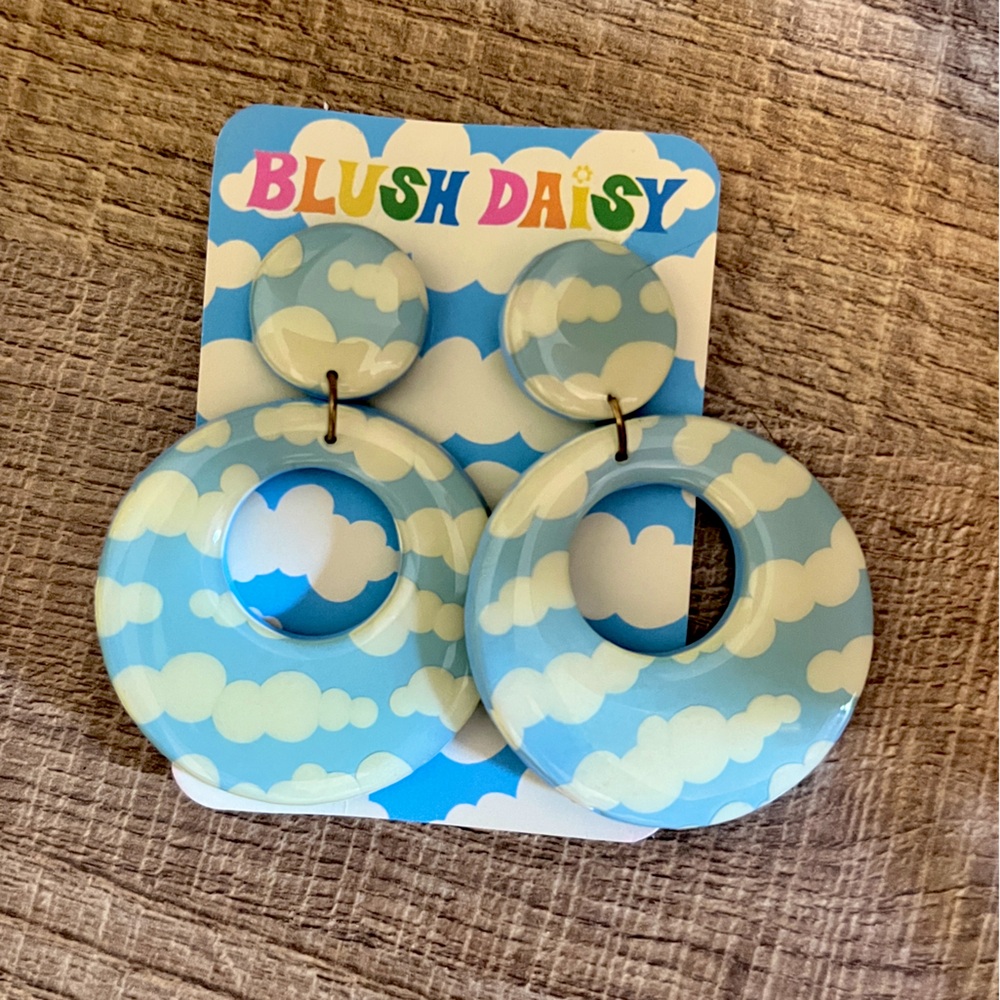 Blush Daisy Cloudy Mod Hoop Earrings